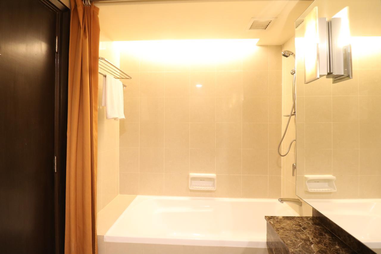 Millennium Suite At Pyramid Tower Petaling Jaya Eksteriør bilde