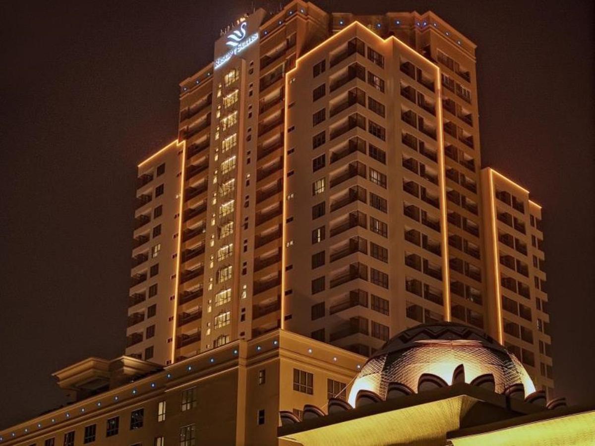 Millennium Suite At Pyramid Tower Petaling Jaya Eksteriør bilde