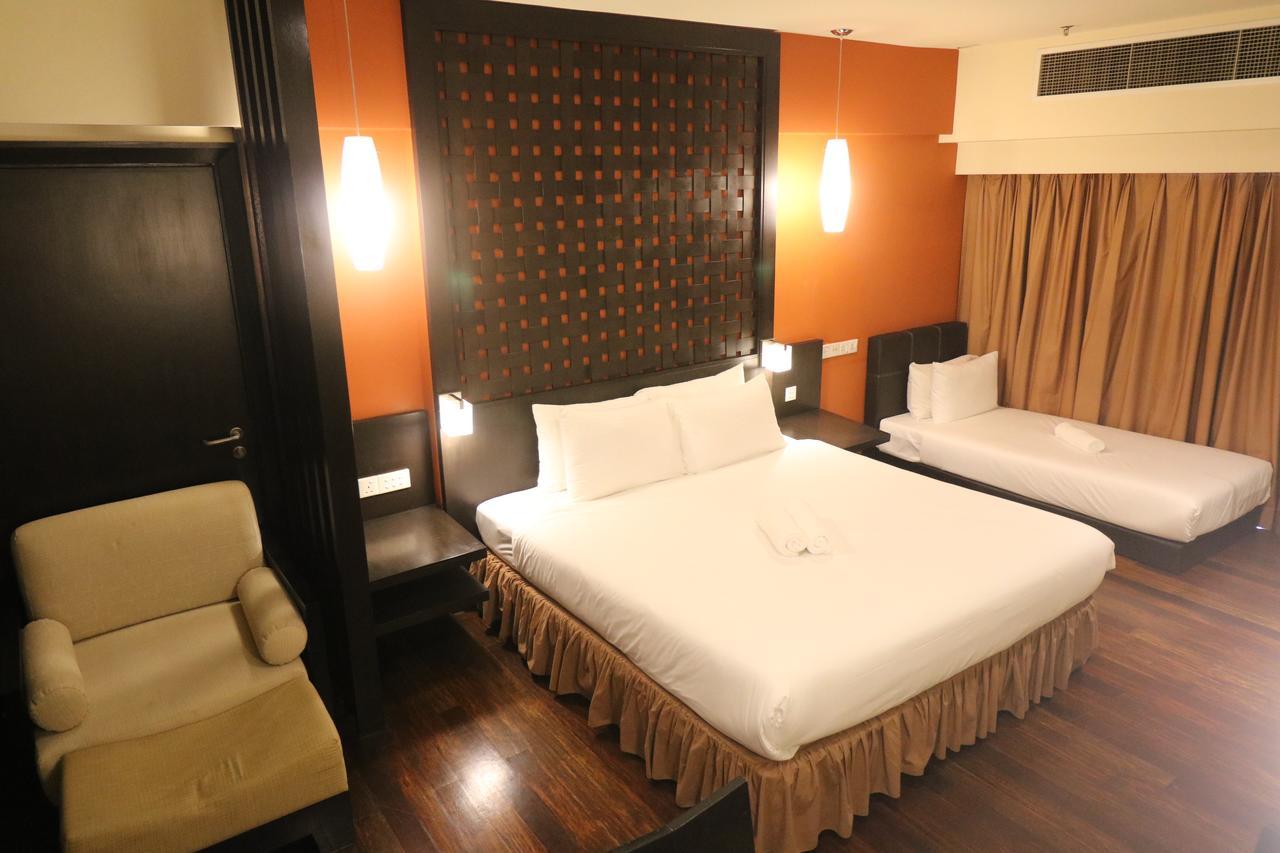 Millennium Suite At Pyramid Tower Petaling Jaya Eksteriør bilde